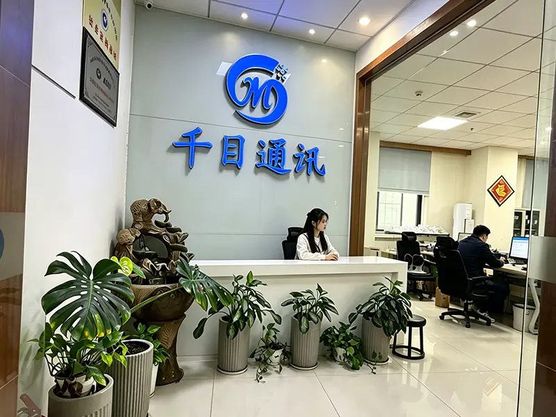 Về chúng tôi